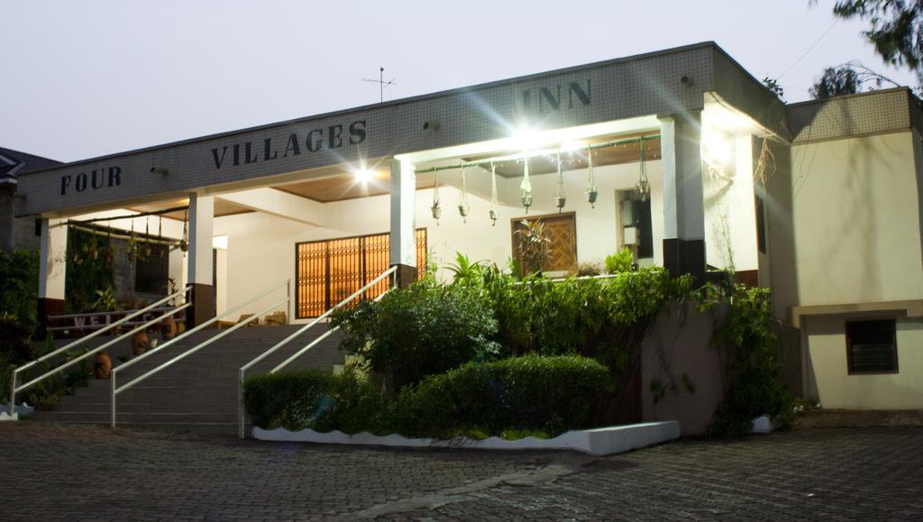 Four Villages Inn Кумаси Екстериор снимка
